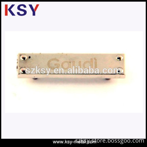 Wholesale new design metal handbag labels
